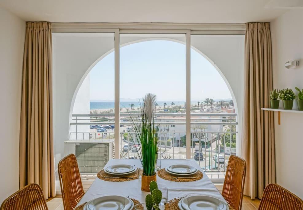 Magnifique Duplex, Vue Mer Et Canal By Welhomy Empuriabrava Eksteriør bilde